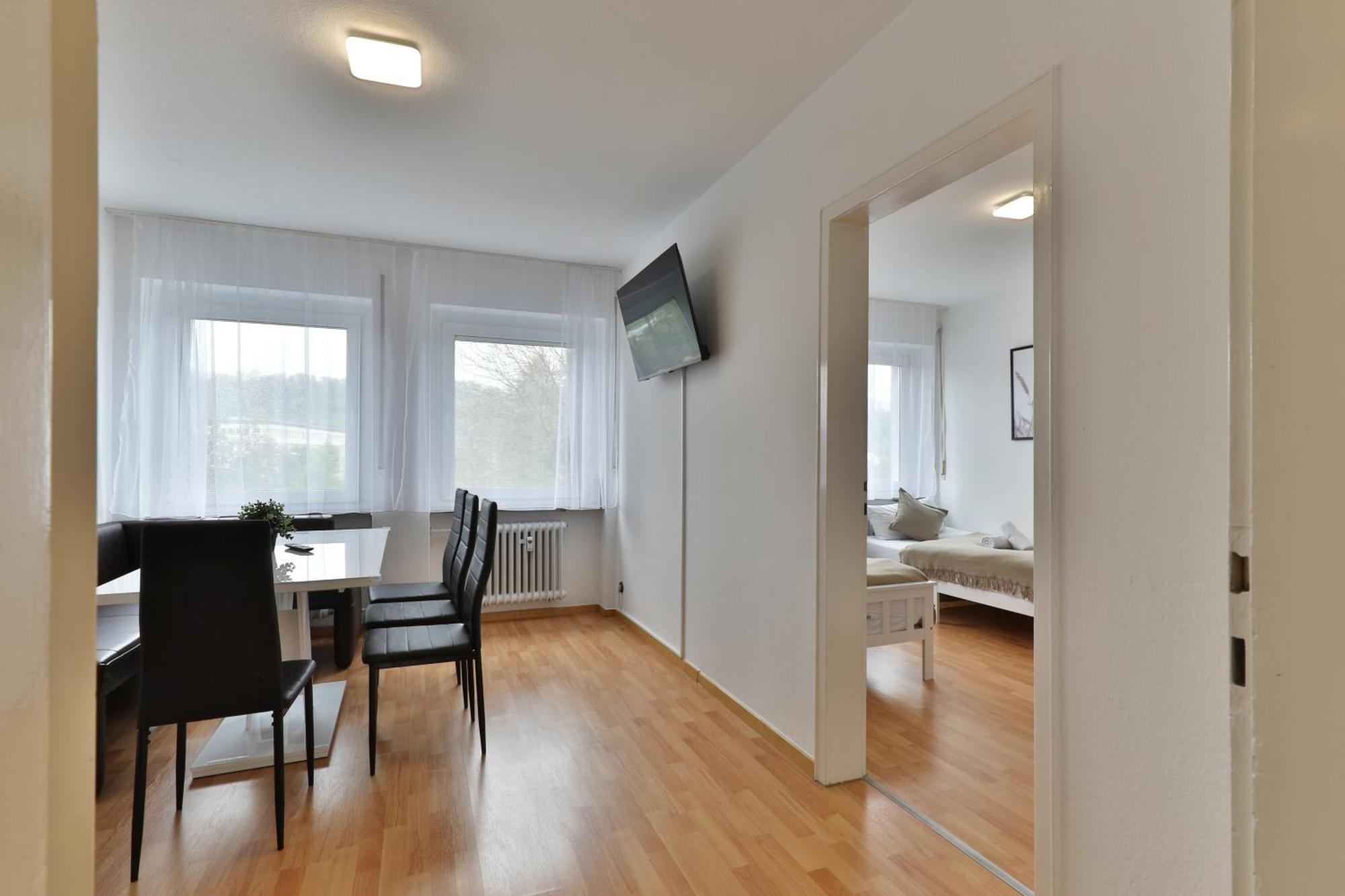 Moderne Ferienwohnungen - Service Wie Im Hotel 괴핑엔 외부 사진