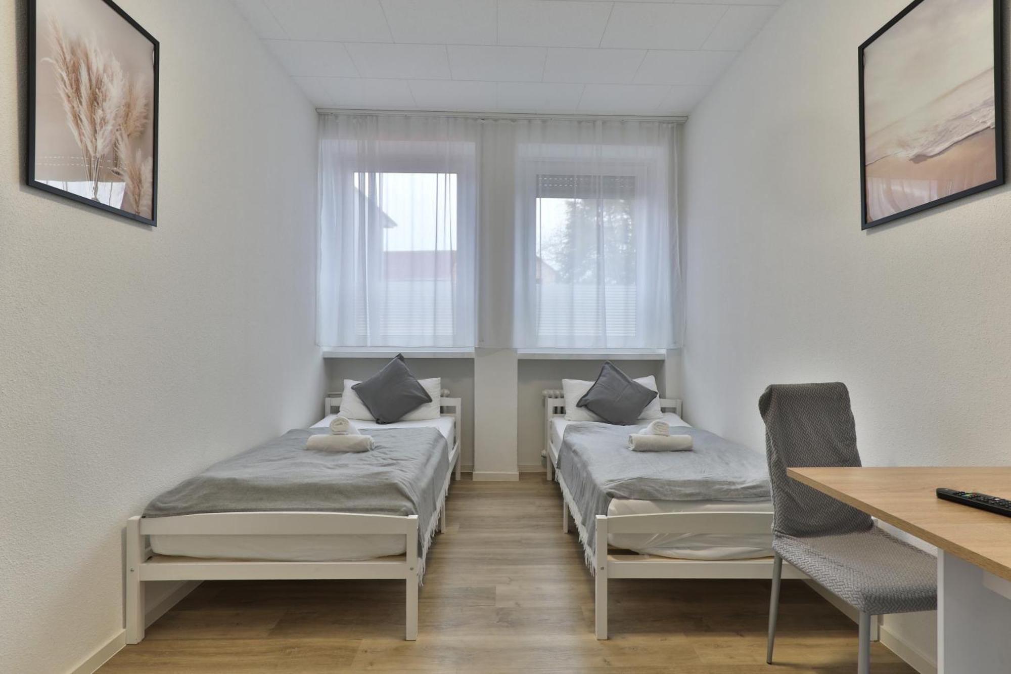 Moderne Ferienwohnungen - Service Wie Im Hotel 괴핑엔 외부 사진