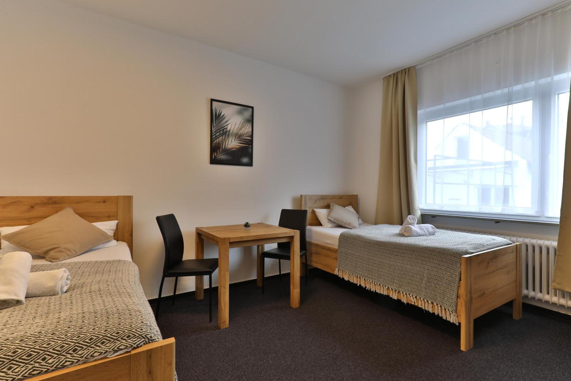 Moderne Ferienwohnungen - Service Wie Im Hotel 괴핑엔 외부 사진