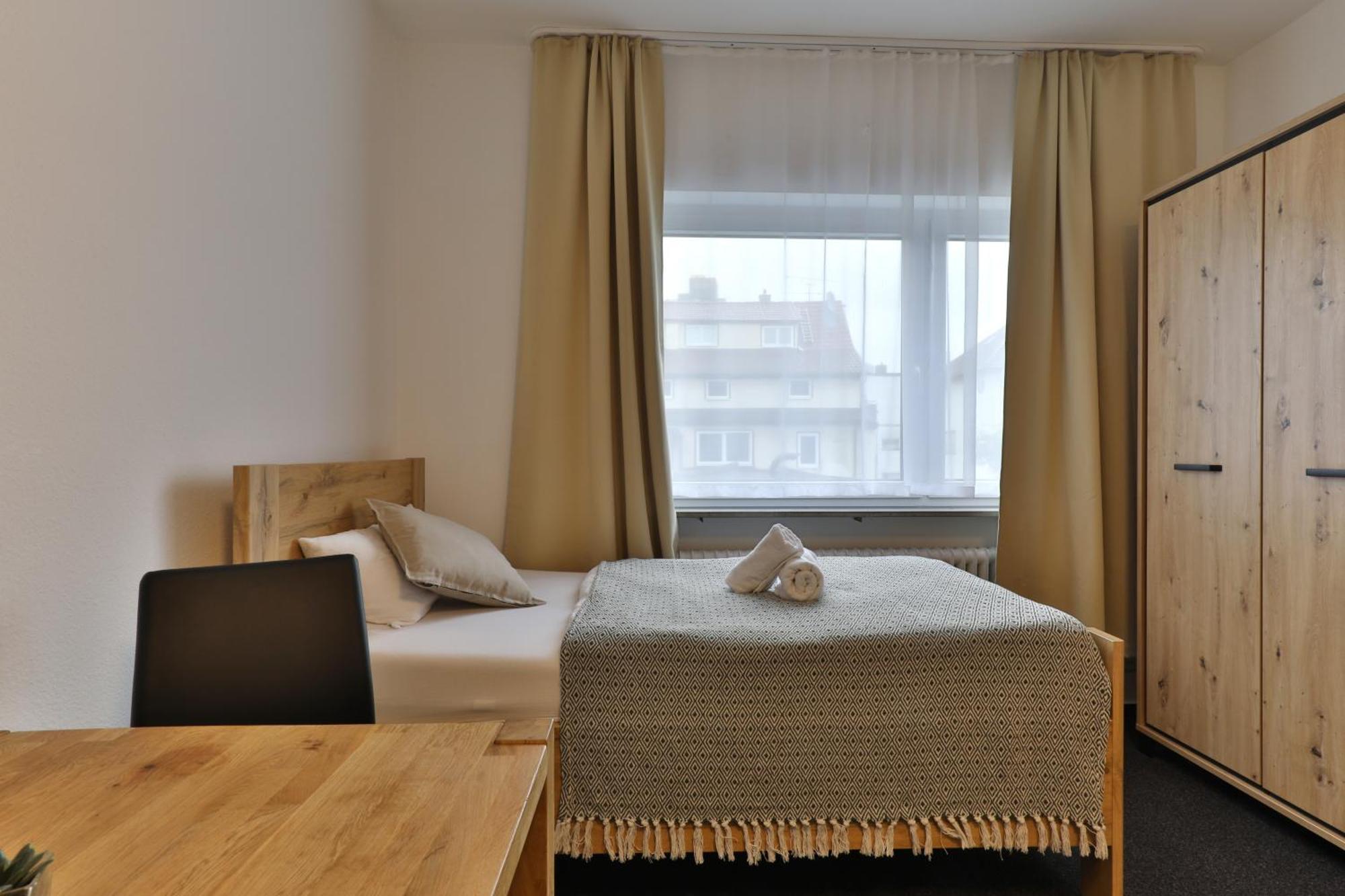 Moderne Ferienwohnungen - Service Wie Im Hotel 괴핑엔 외부 사진
